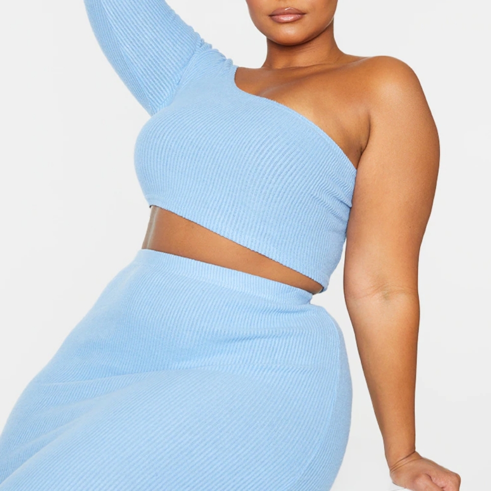 Baby Blue Brushed Rib Midaxi Skirt

Set